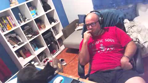 ravingr3d3 online show from 8, 10, 2025