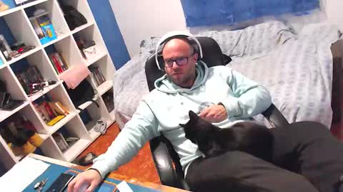 ravingr3d3 online show from 5, 2, 2026