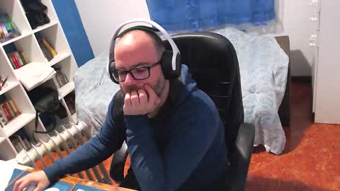 ravingr3d3 online show from 10, 2, 2026