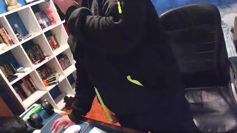 ravingr3d3 online show from 2, 3, 2026