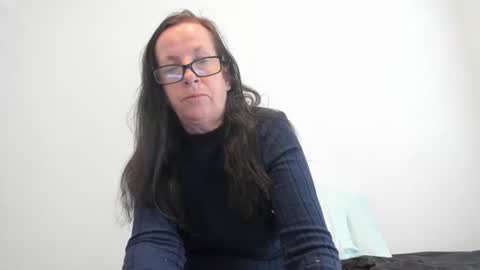 Ravishing Peach Goddess online show from 3, 3, 2026