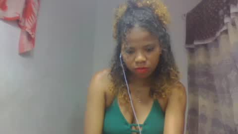 ravomamy online show from 7, 11, 2025