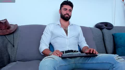 Adam online show from 23, 2, 2025