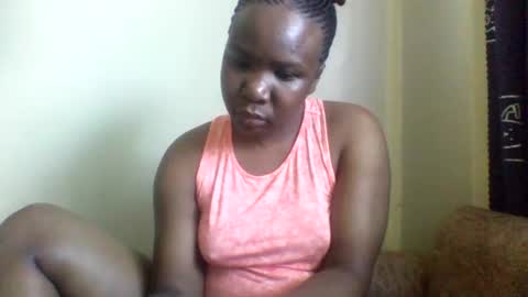 Snapshot of rawebony chatting on 8, 10, 2025 RAWEBONY online show from 8, 10, 2025