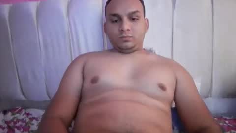 ray_rey1210 online show from 9, 5, 2026