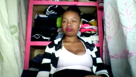 Snapshot of rayana_69 chatting on 15, 5, 2026 rayana_69 online show from 15, 5, 2026