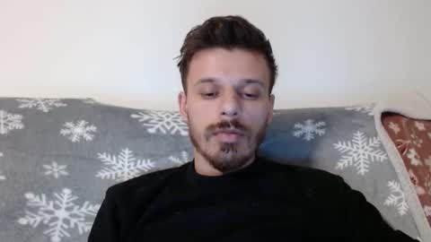 Snapshot of rayann27 chatting on 14, 12, 2024 rayan online show from 14, 12, 2024