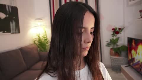 Raychell Black  online show from 9, 4, 2026