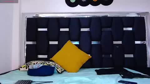 Rayn online show from 10, 2, 2025