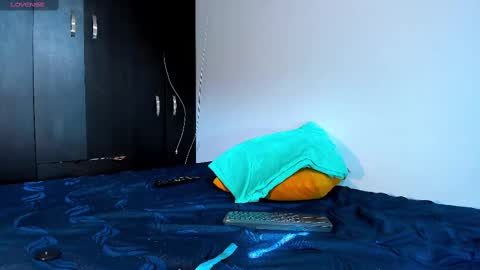 Rayn online show from 2, 3, 2025