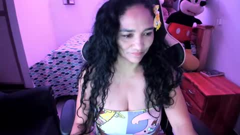 Snapshot of rayza_mature_ chatting on 21, 7, 2026 Danna online show from 21, 7, 2026