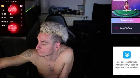 Snapshot of rayzel_white chatting on 22, 5, 2026 Rayzel White online show from 22, 5, 2026