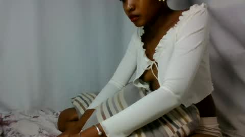 razafindrasoa online show from 16, 6, 2026