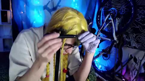  Yrriel Strife Candy-Demon Caveboy mr. Cringe   online show from 24, 1, 2025