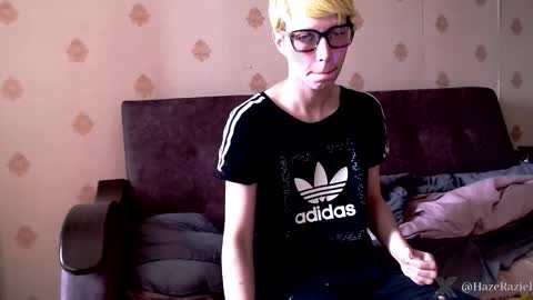  Yrriel Strife Candy-Demon Caveboy mr. Cringe   online show from 17, 9, 2025