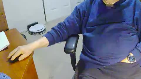 Snapshot of rb69er chatting on 7, 5, 2026 rb69er online show from 7, 5, 2026