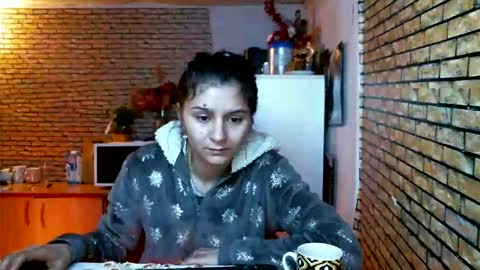 Snapshot of real_coupl3 chatting on 18, 2, 2026 real_coupl3 online show from 18, 2, 2026