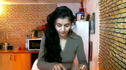 Snapshot of real_coupl3 chatting on 21, 2, 2026 real_coupl3 online show from 21, 2, 2026