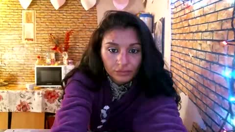 Snapshot of real_coupl3 chatting on 19, 4, 2026 real_coupl3 online show from 19, 4, 2026