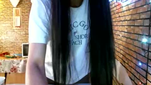 Snapshot of real_coupl3 chatting on 26, 4, 2026 real_coupl3 online show from 26, 4, 2026