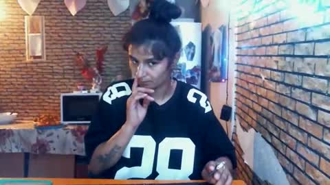 Snapshot of real_coupl3 chatting on 20, 5, 2026 real_coupl3 online show from 20, 5, 2026