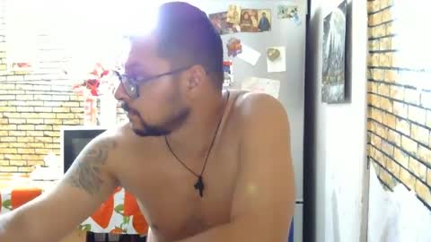 Snapshot of real_coupl3 chatting on 16, 7, 2026 real_coupl3 online show from 16, 7, 2026