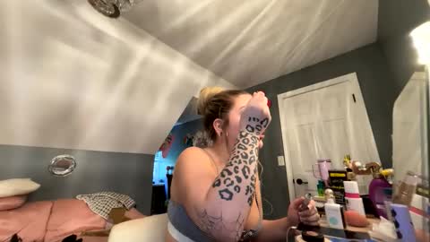 Snapshot of realellajade chatting on 10, 5, 2026 ella jade online show from 10, 5, 2026