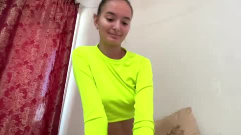 Risa online show from 30, 6, 2026