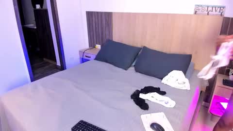 I invite you to my birthday on November 3th  online show from 16, 12, 2025