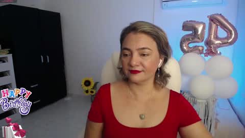 Snapshot of rebeca_milf chatting on 13, 1, 2025 REBECA online show from 13, 1, 2025