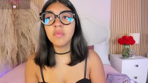 Snapshot of rebeca_taylor_ chatting on 2, 5, 2026 rebeca_taylor_ online show from 2, 5, 2026