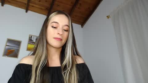 Snapshot of rebecca_johonsonn chatting on 26, 1, 2025 Becca Johnsoon online show from 26, 1, 2025