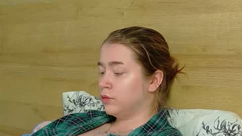 rebecca_lace online show from 31, 10, 2025