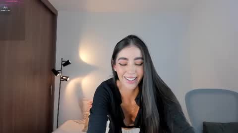 Snapshot of rebeccabaxter chatting on 30, 7, 2026 Rebecca online show from 30, 7, 2026