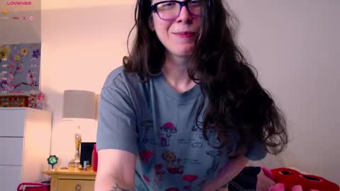 Snapshot of rebekahrayne_ chatting on 12, 12, 2024 Beks online show from 12, 12, 2024