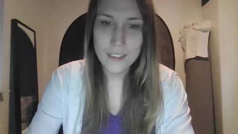 Keely KeKe Kiwi online show from 29, 10, 2025