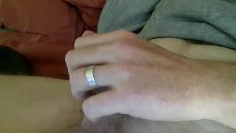 red23232 online show from 15, 12, 2025