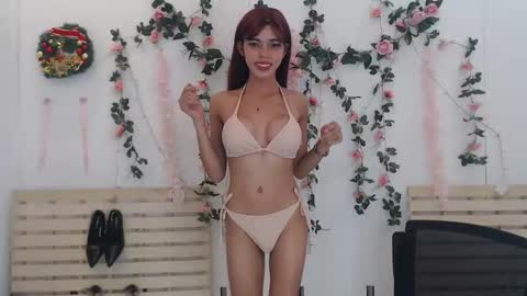 Snapshot of red_ann17 chatting on 2, 11, 2025 ann online show from 2, 11, 2025