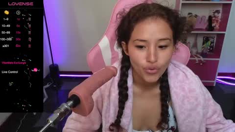 Snapshot of red_barbiedoll chatting on 9, 3, 2025 Barbie ----- online show from 9, 3, 2025