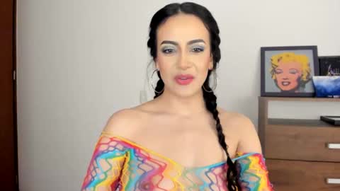 red_flower203 online show from 23, 9, 2025