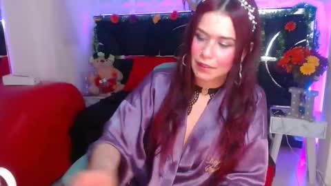 Snapshot of red_moon_1 chatting on 2, 2, 2025 Luna online show from 2, 2, 2025