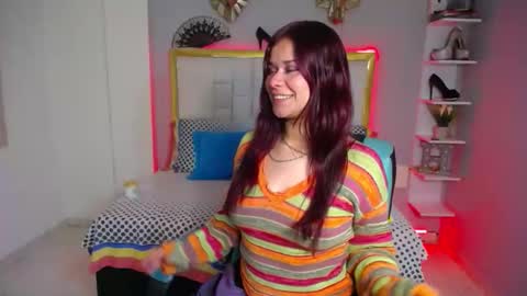 Snapshot of red_moon_2 chatting on 22, 4, 2026 Lunaaaaa online show from 22, 4, 2026
