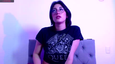 IG   OF red moonn online show from 18, 12, 2024