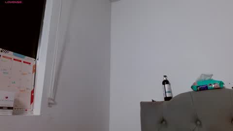 IG   OF red moonn online show from 13, 1, 2025