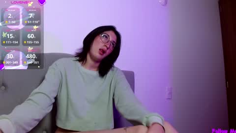 IG   OF red moonn online show from 5, 2, 2025