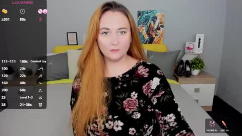 Lessy Fox online show from 10, 10, 2025