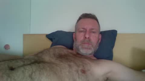 Red online show from 18, 2, 2025