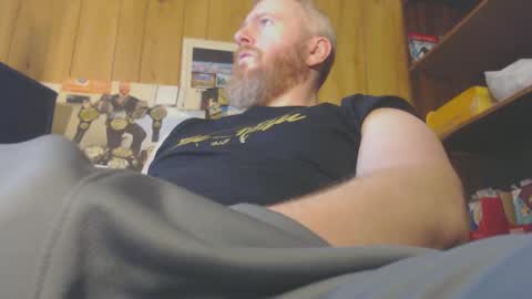 Snapshot of redhead4fun chatting on 18, 1, 2025 theredhead4fun online show from 18, 1, 2025
