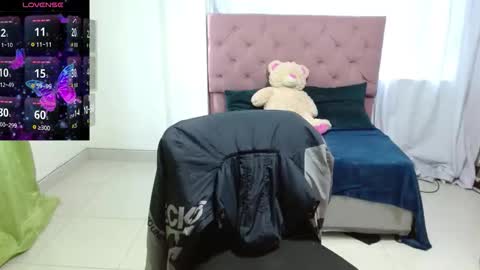 redlips_f_w online show from 24, 2, 2026