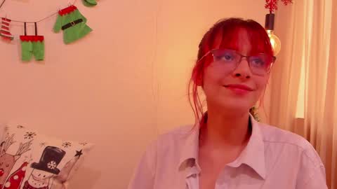 Snapshot of redmeloddy chatting on 10, 12, 2024 Meloddy online show from 10, 12, 2024